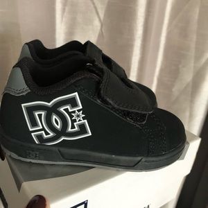 Toddler Strap on sneakers